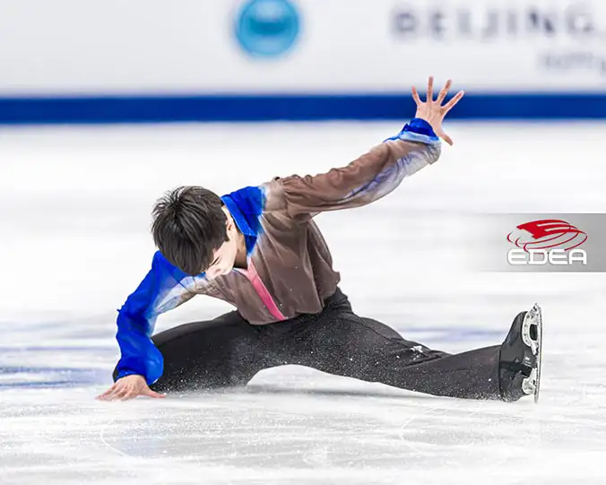 Ice Gallery Skates U.S.